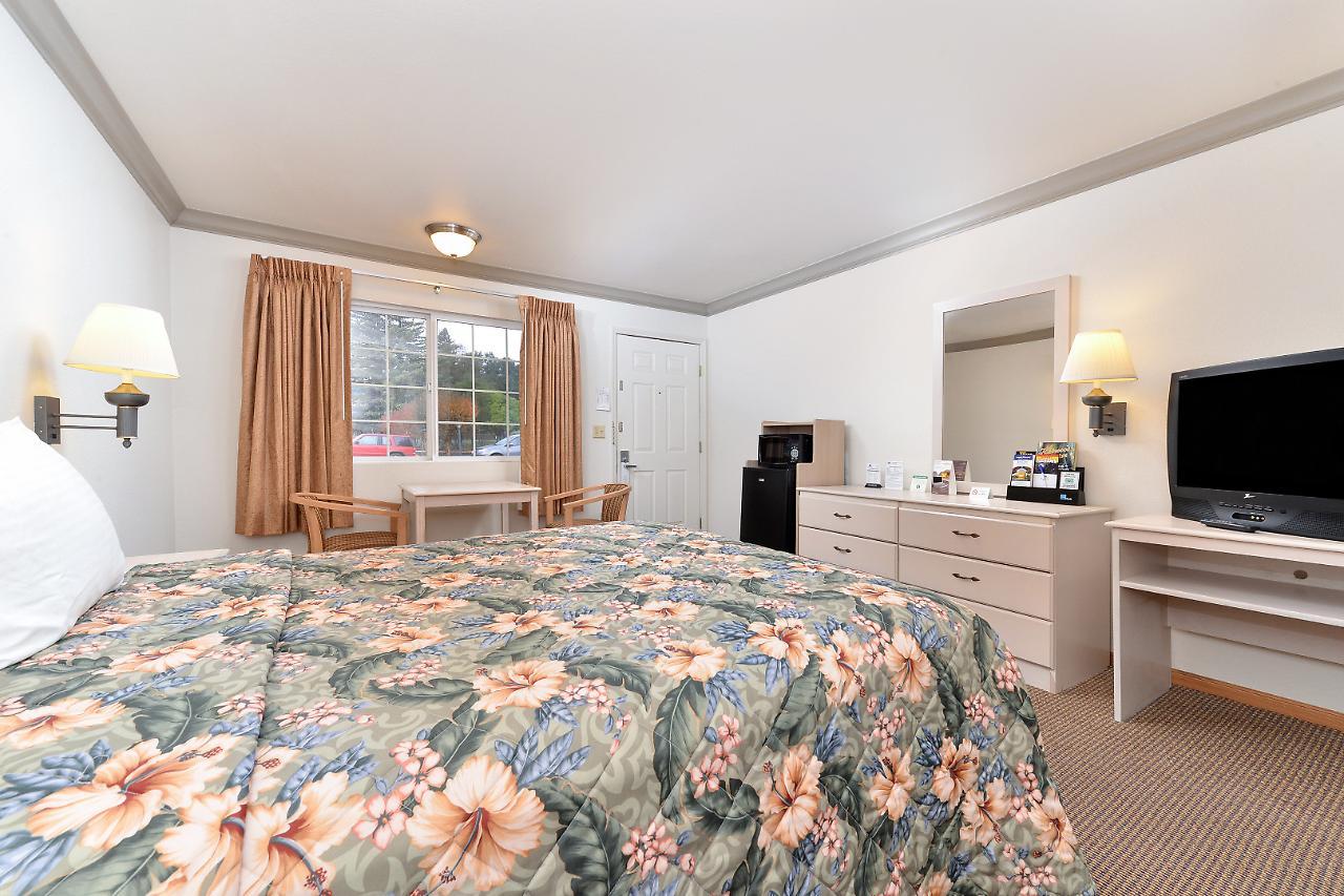Americas Best Value Inn - Ukiah Esterno foto
