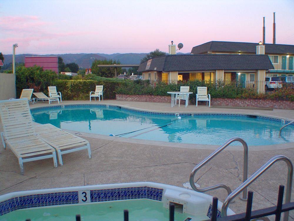 Americas Best Value Inn - Ukiah Esterno foto