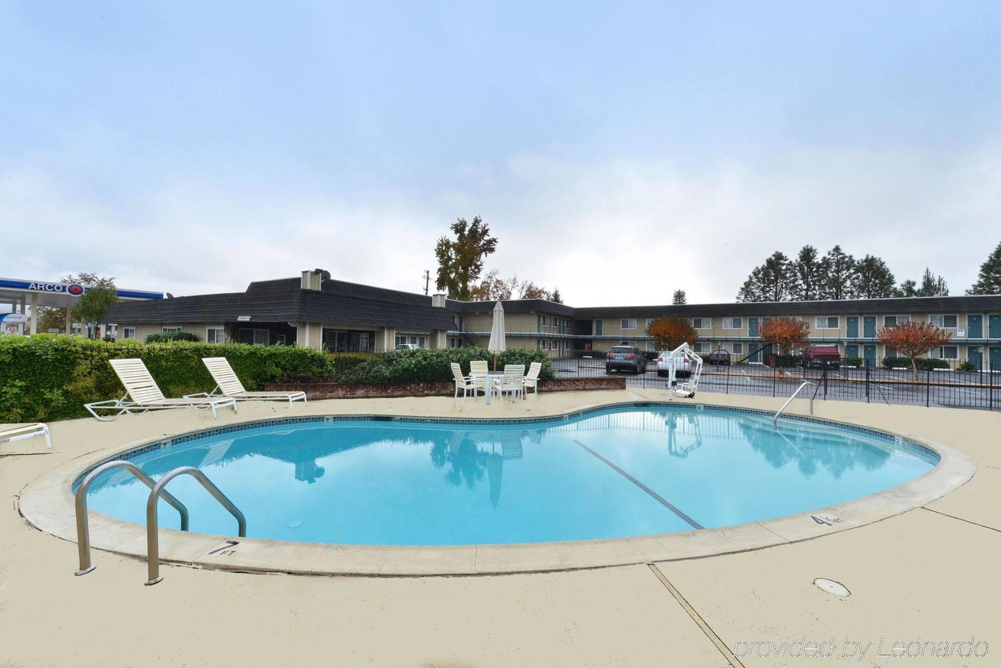 Americas Best Value Inn - Ukiah Esterno foto